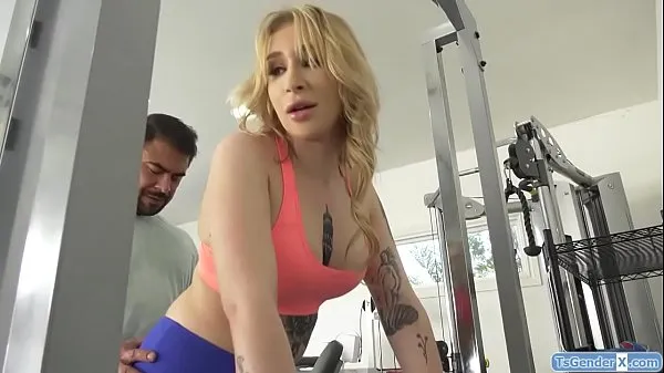 Best Fitness coach seduces TS Angelina Please.He gives her a bj and she deepthroats his cock.He barebacks her and she rides his he anal fucks her total Tube