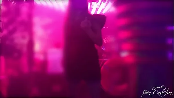 Beste Slut Sensual Blowjob Stranger's Big Cock and Swallow Cum in Nightclub Toilet totale buis