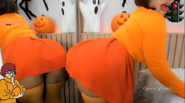 Best Zoombie Velma Dinckley Scooby Doo cosplay for halloween red light green light game, sucking hard on her dildo and teasing with her butt plug, do you want to play total Tube