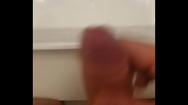 Лучший Pink Dick BR быстро мастурбирует в ванной общий тюбик